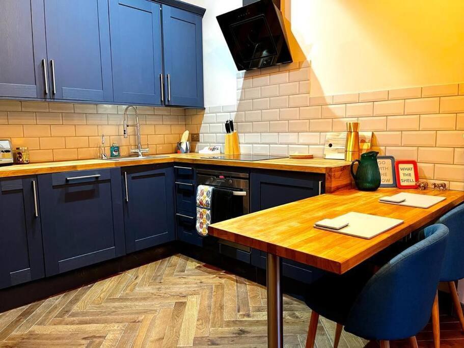 New! Stunning 1 bed Apt in West End Glasgow Exterior foto