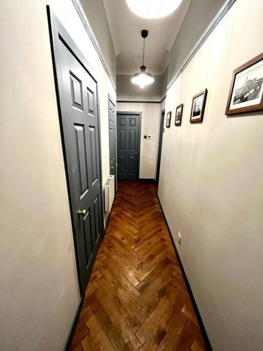 New! Stunning 1 bed Apt in West End Glasgow Exterior foto
